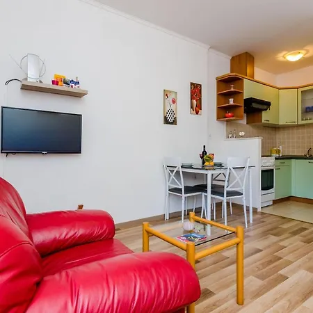 Kljunak - One Bedroom With City View Ragusa