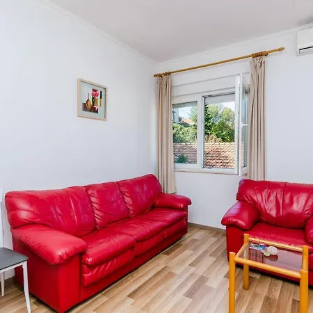 Kljunak - One Bedroom With City View Appartamento
