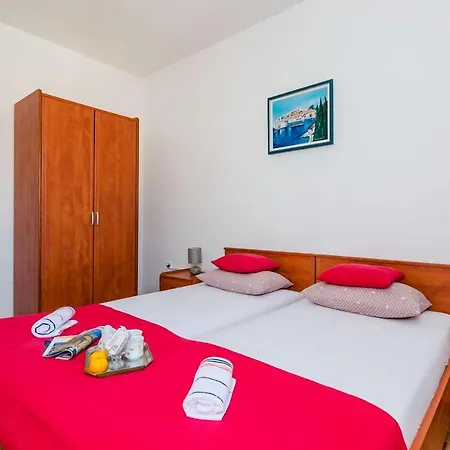 Kljunak - One Bedroom With City View Apartment *